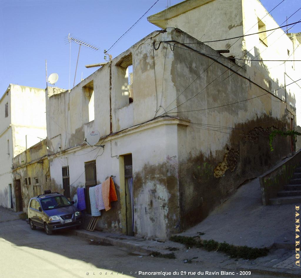 ORAN 2009 pano 21 rue du Ravin Blanc.jpg